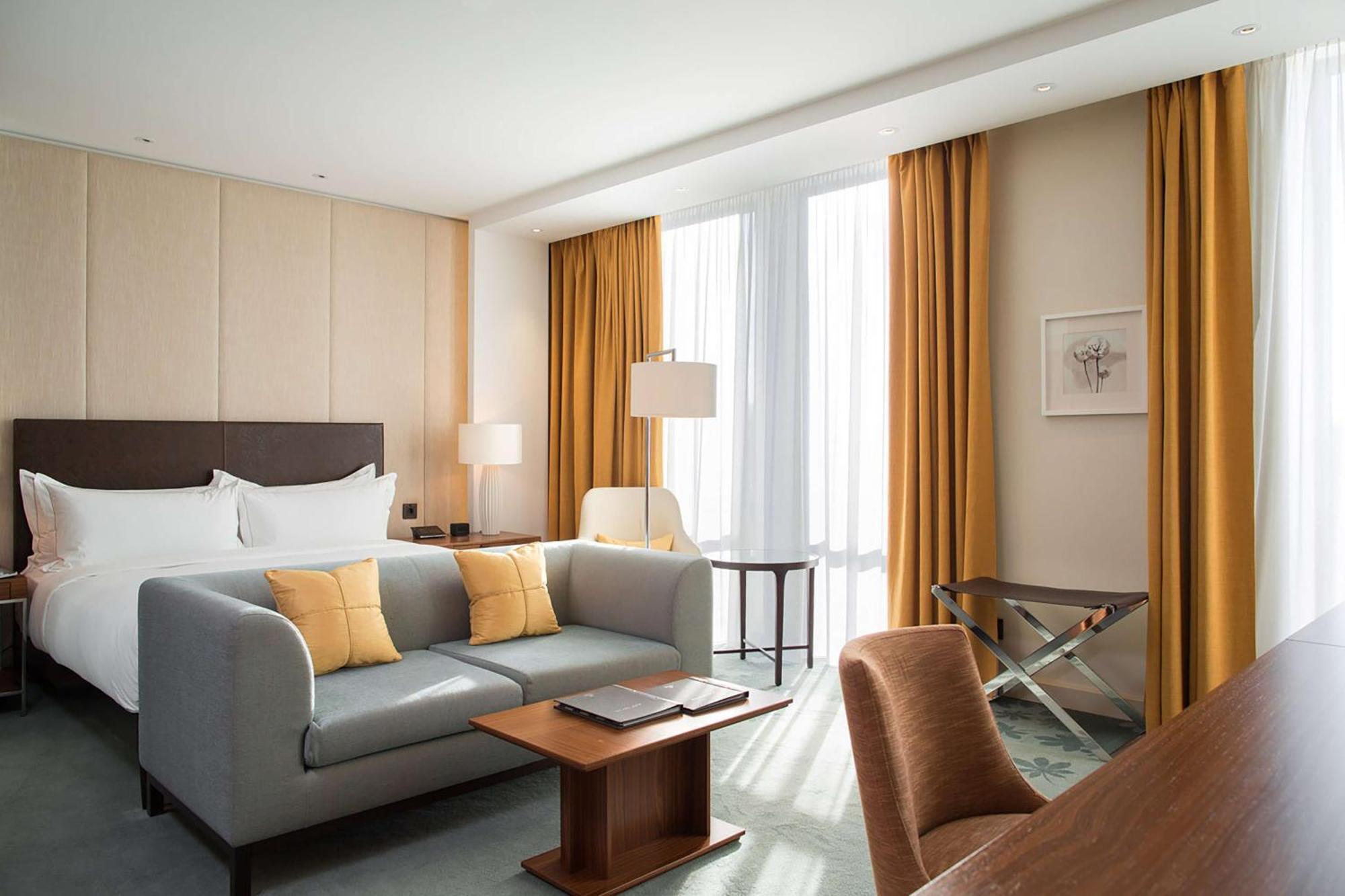 Hilton Kyiv Exterior foto
