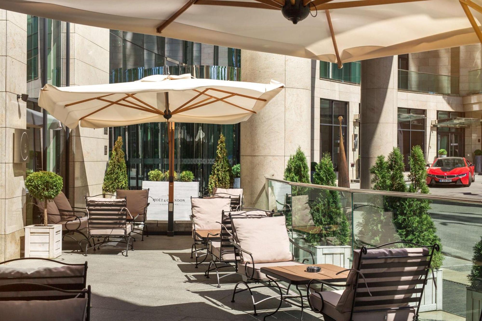 Hilton Kyiv Exterior foto